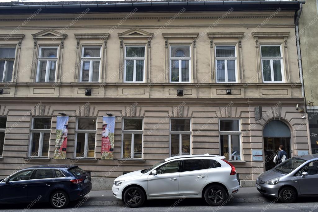 Kultúra - Budapest - Várfok Galéria