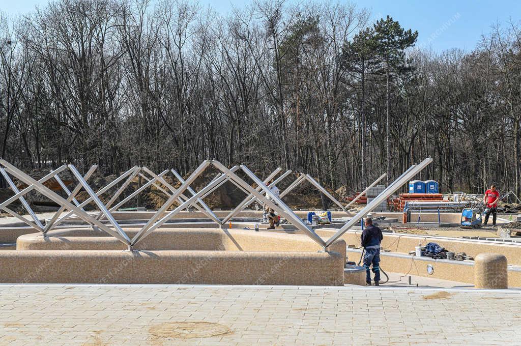 Építőipar - Debrecen - Lassuló teljesítmény a koronavírus miatt 