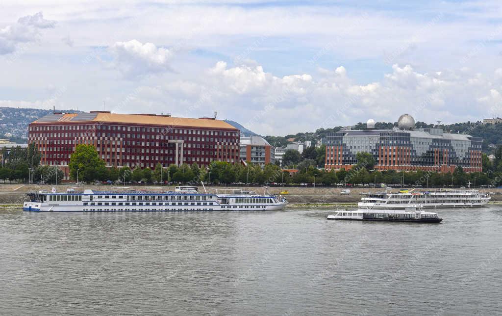 Városkép - Budapest - Pázmány Péter sétány