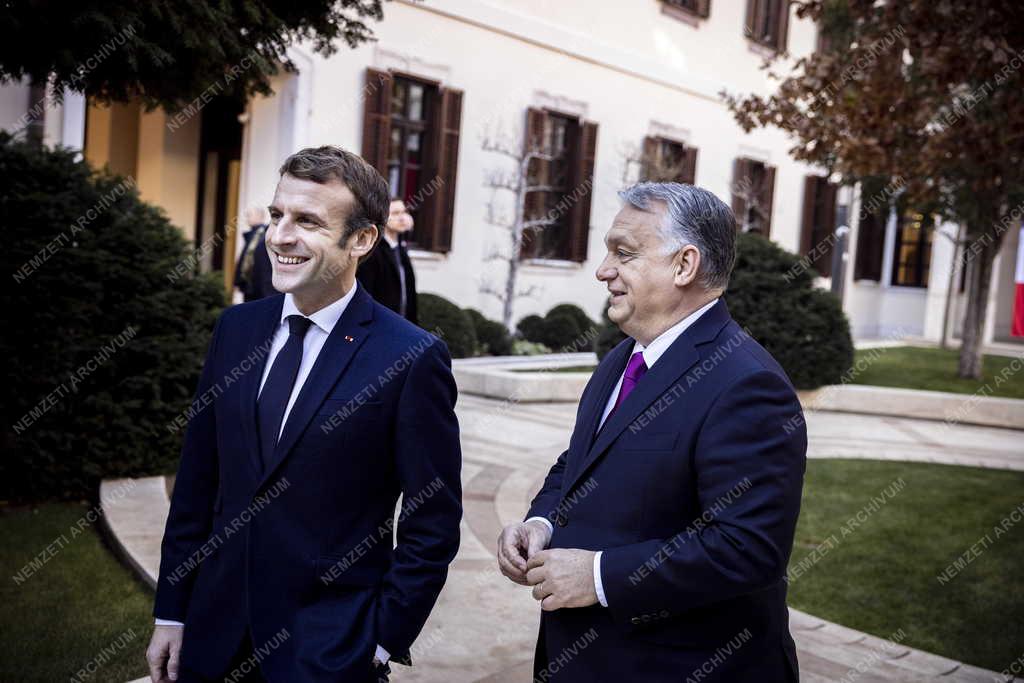 Orbán Viktor fogadta Emmanuel Macron francia elnököt