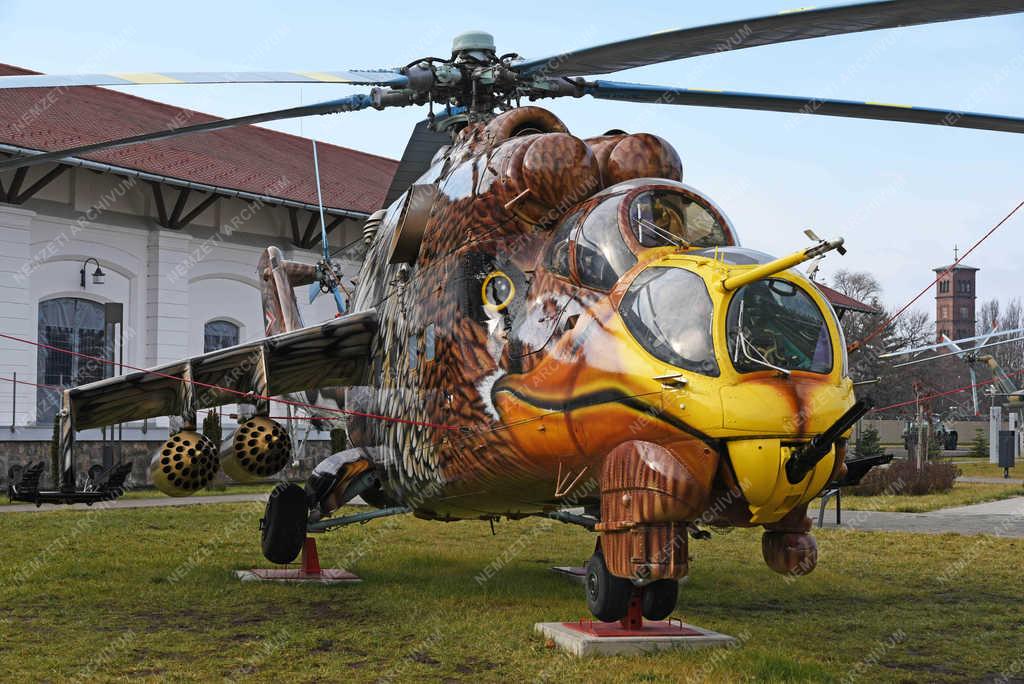 Kiállítás - Szolnok - RepTár