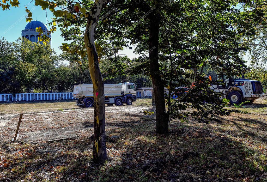 Építőipar - Debrecen - Új strand építése 