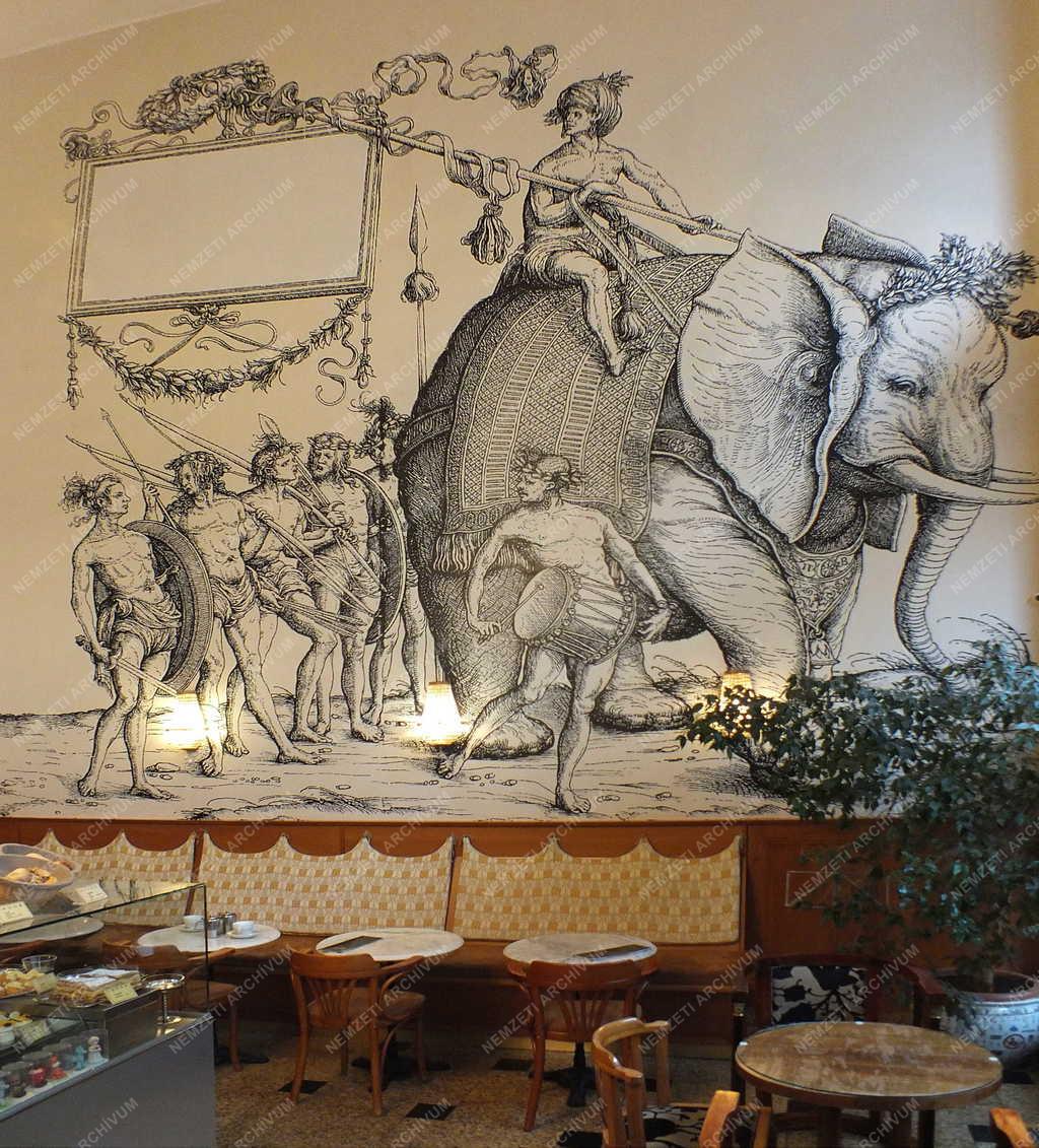 Vendéglátás - Budapest - Dekoráció az Auguszt Cukrászdában