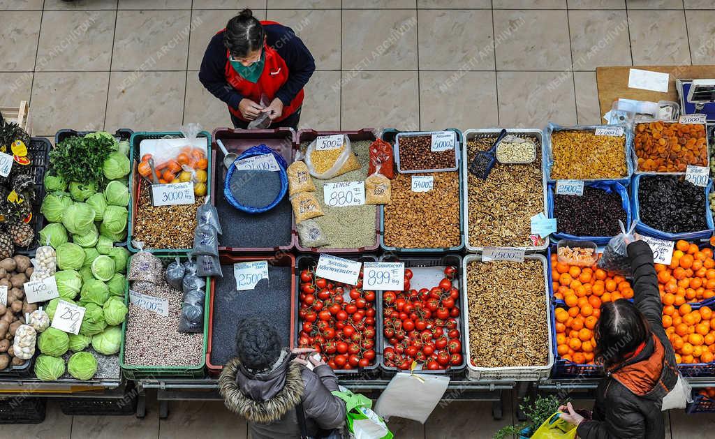Kereskedelem - Debrecen - Növekvő forgalom a Nagypiacon