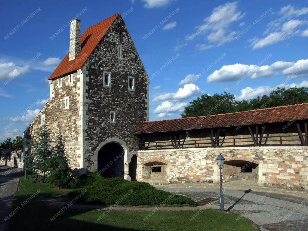 Városkép - Budapest - A budavári Kelenföldi-kapu