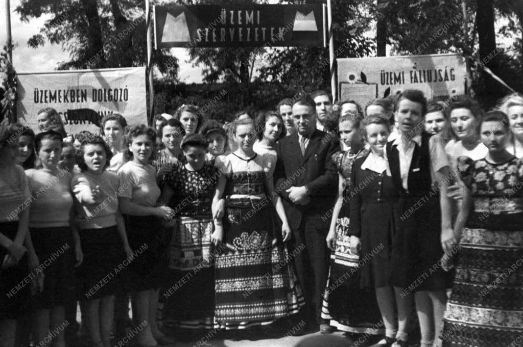 Kultúra - MNDSZ rendezvény az Állatkertben