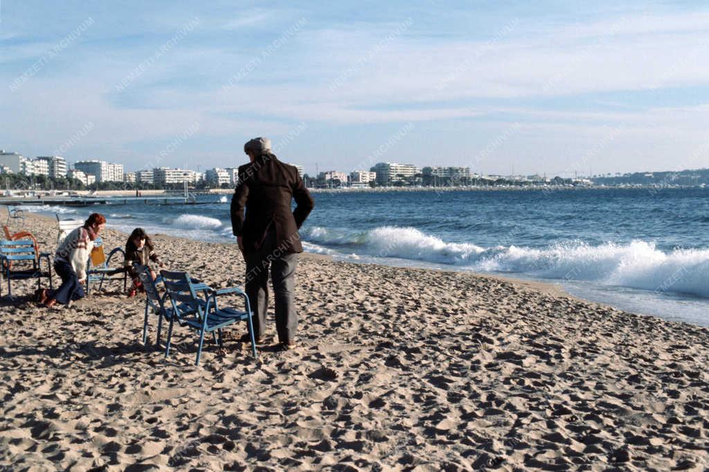 Városkép - Cannes - Strand