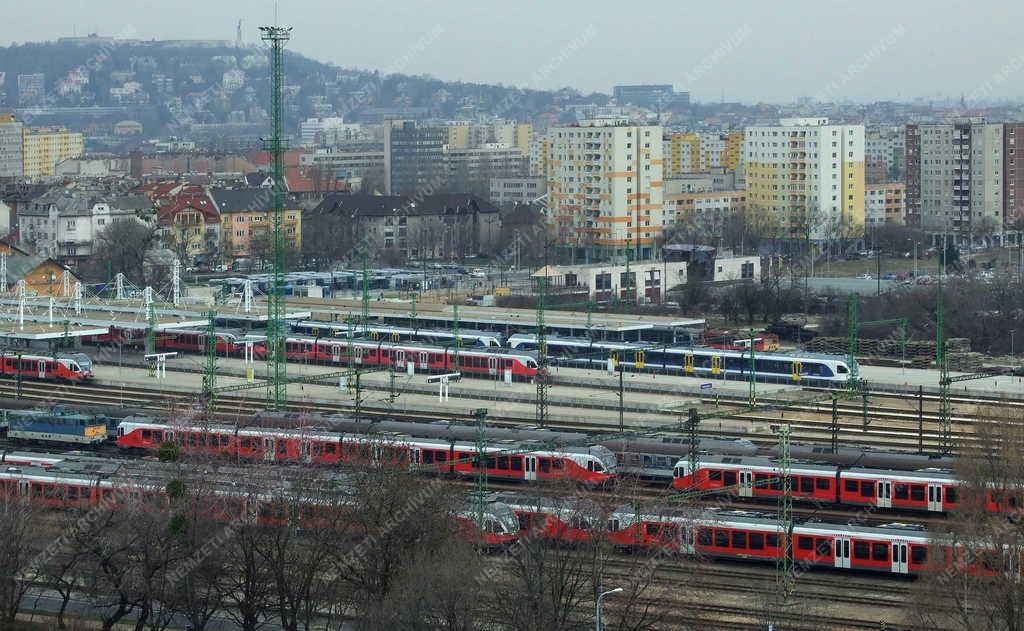 Közlekedés - Budapest - A kelenföldi vasúti pályaudvar