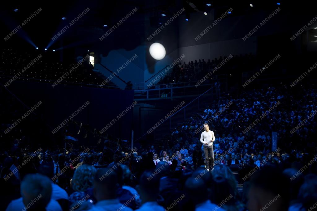 A Harcosok klubja - A kezdet elnevezésű rendezvény Budapesten