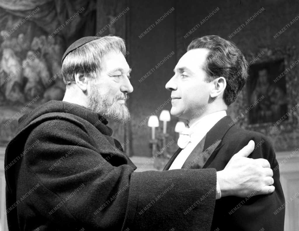 Kultúra - Színház - Molnár Ferenc: A hattyú című darabja a Néphadsereg Színházban