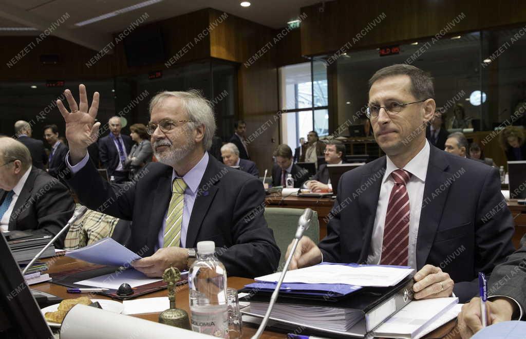 Varga Mihály Brüsszelben