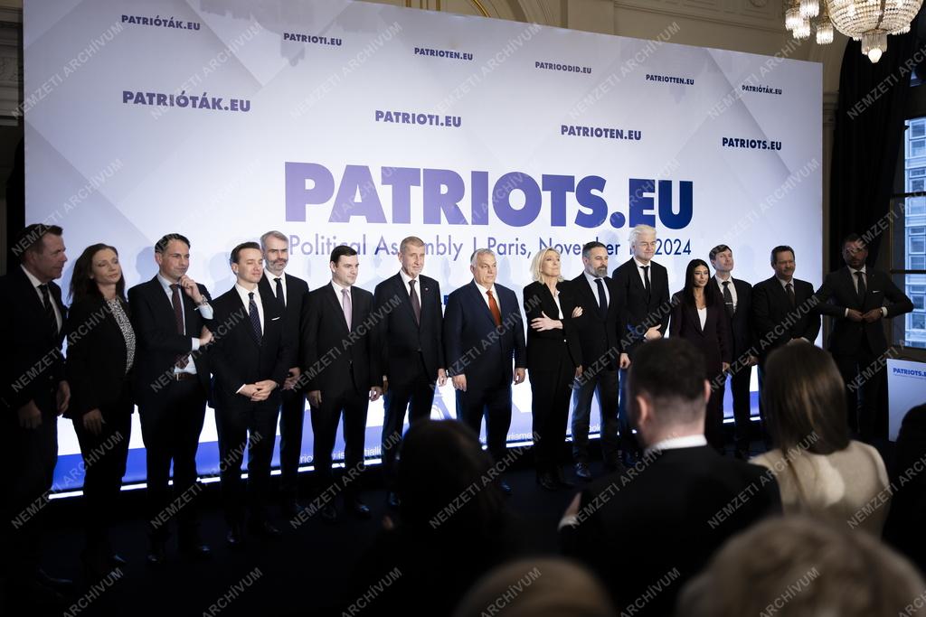 Orbán Viktor Párizsban a Patrióták pártcsalád közgyűlésén