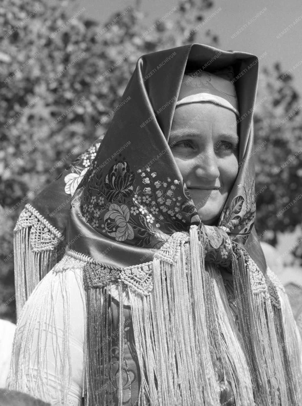 Kultúra - Népviselet