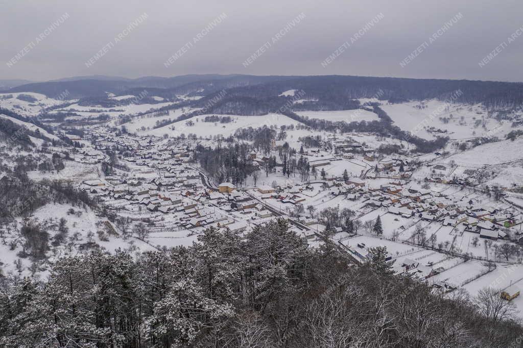 Műemlék - Erdély - A keresdi Bethlen-kastély