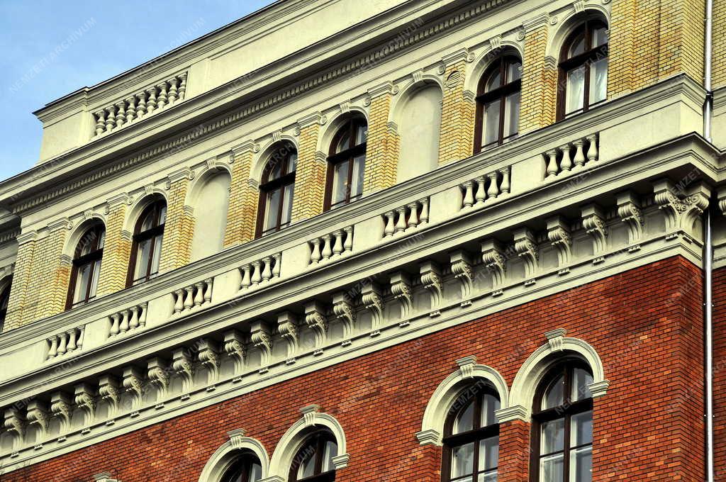 Oktatás - Budapest - Semmelweis Egyetem