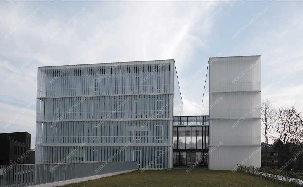 Oktatás - Budapest - Moholy-Nagy Művészeti Egyetem