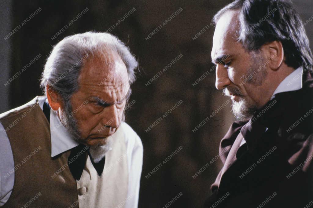 Kultúra - Televízió - A cár őrültje című tv-film forgatása