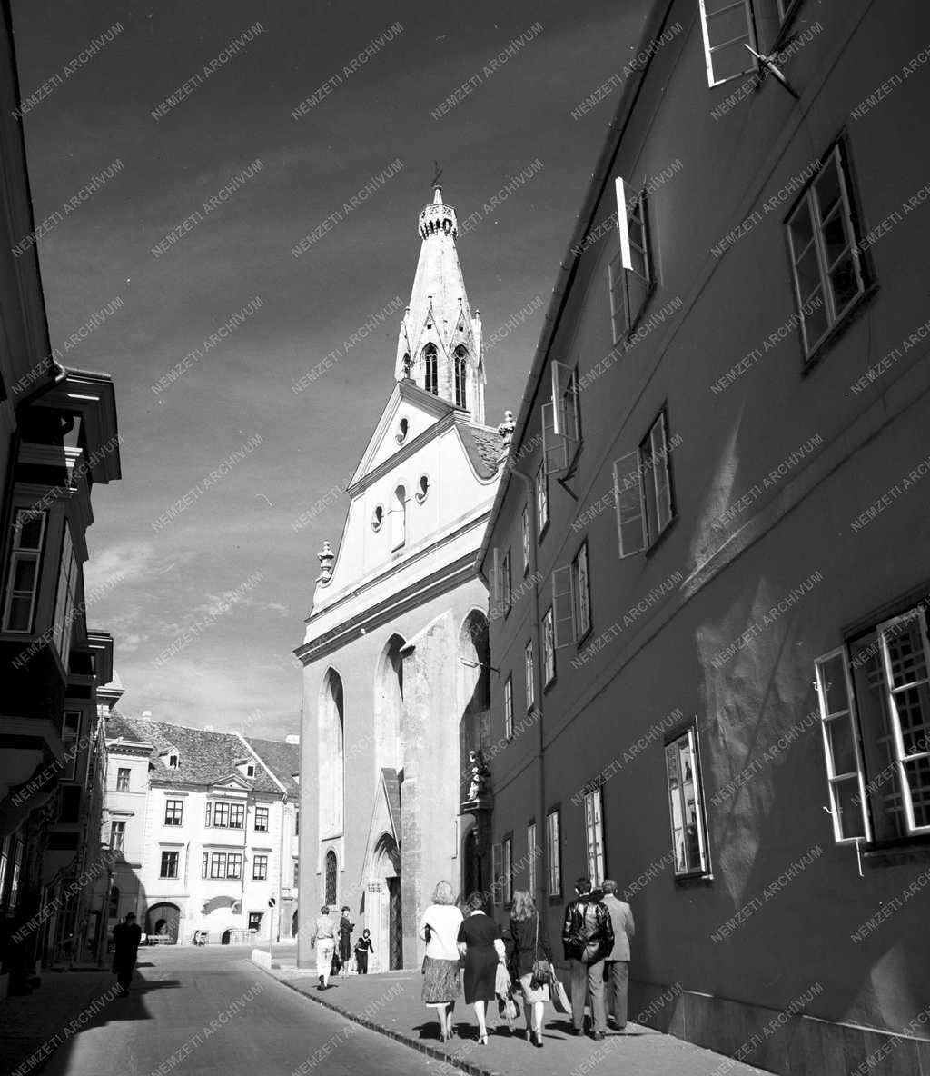 Városok - Soproni képek