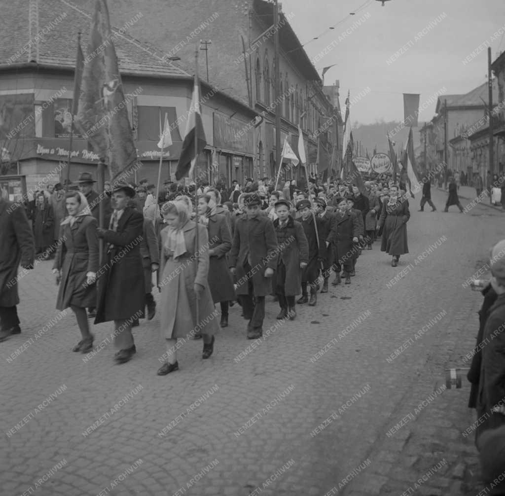 Belpolitika - Az MDP országjáró gyűlése