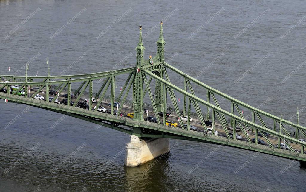 Városkép - Budapest - Szabadság híd