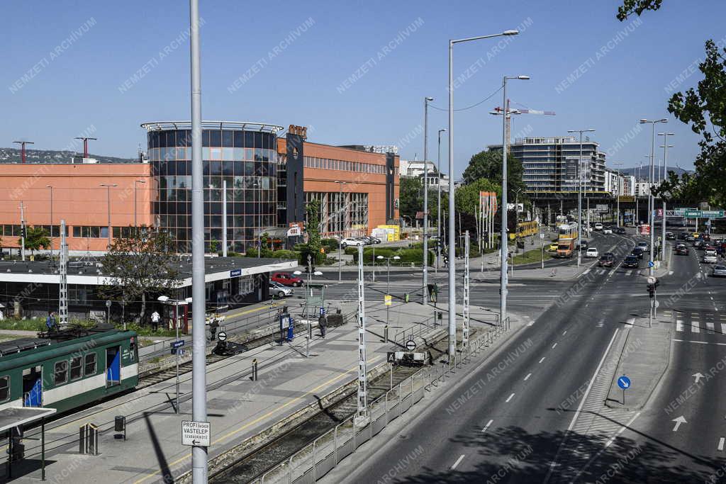 Közlekedés - Budapest - Közvágóhíd HÉV-állomás