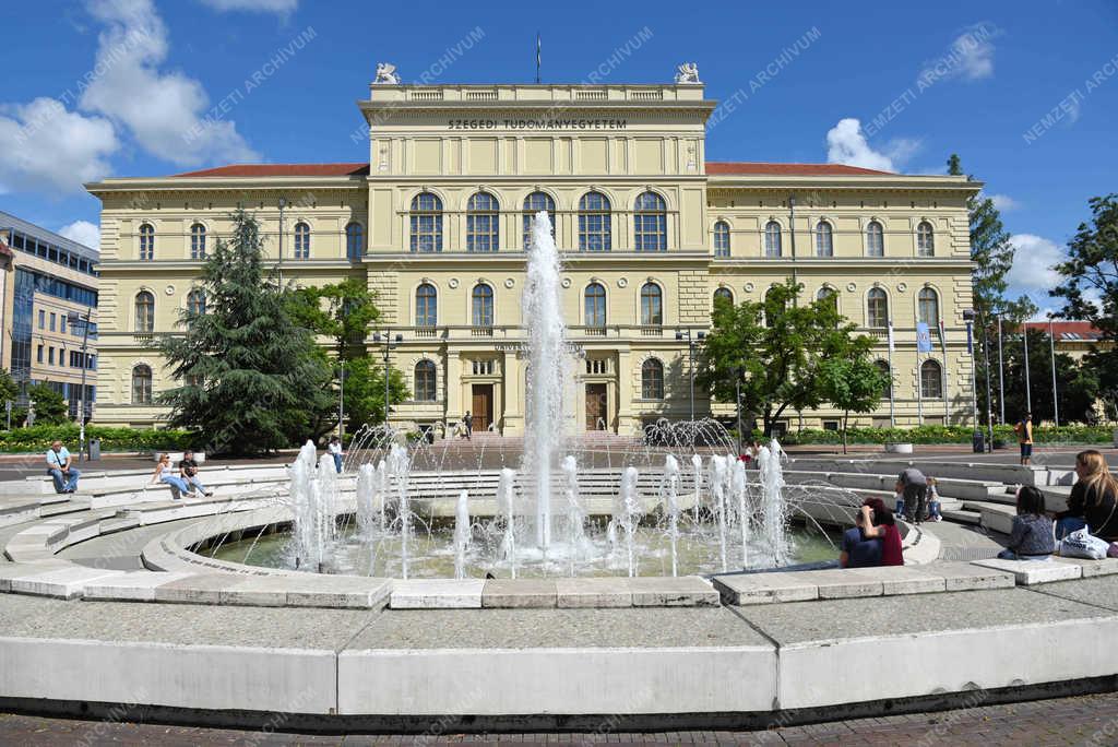 Városkép - Szeged - SZTE Központi Egyetemi Palota