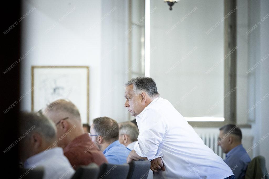 Kormányülés Sopronbánfalván