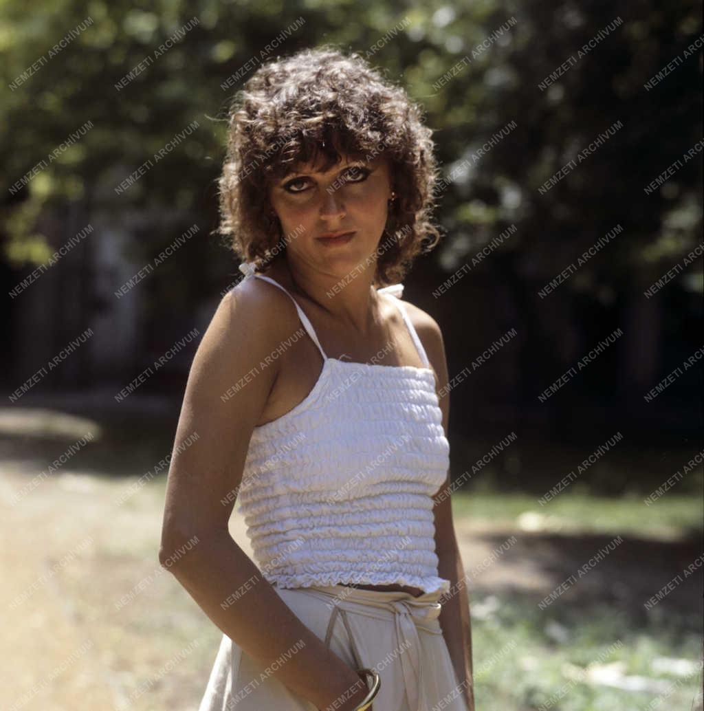 Kultúra - Molnár Zsuzsa színésznő