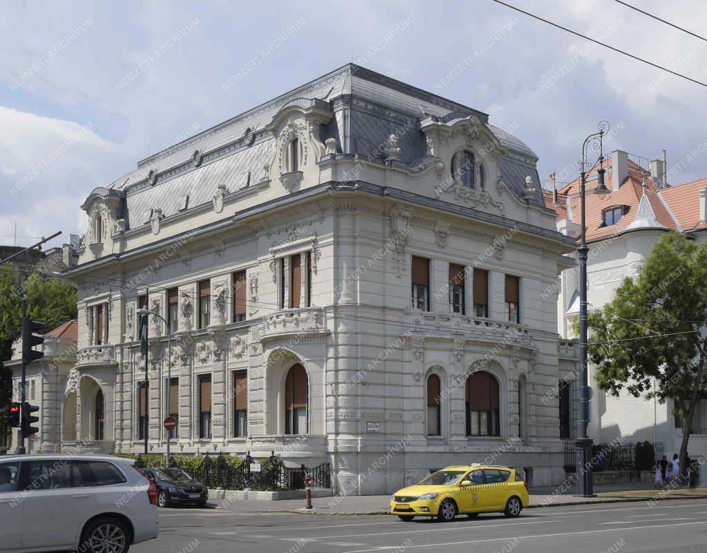 Épület - Budapest - A Fidesz székháza