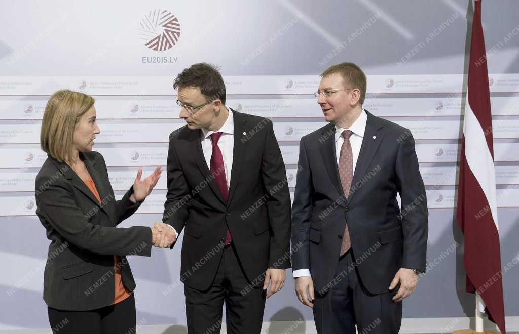 Szijjártó Péter külgazdasági és külügyminiszter Rigában