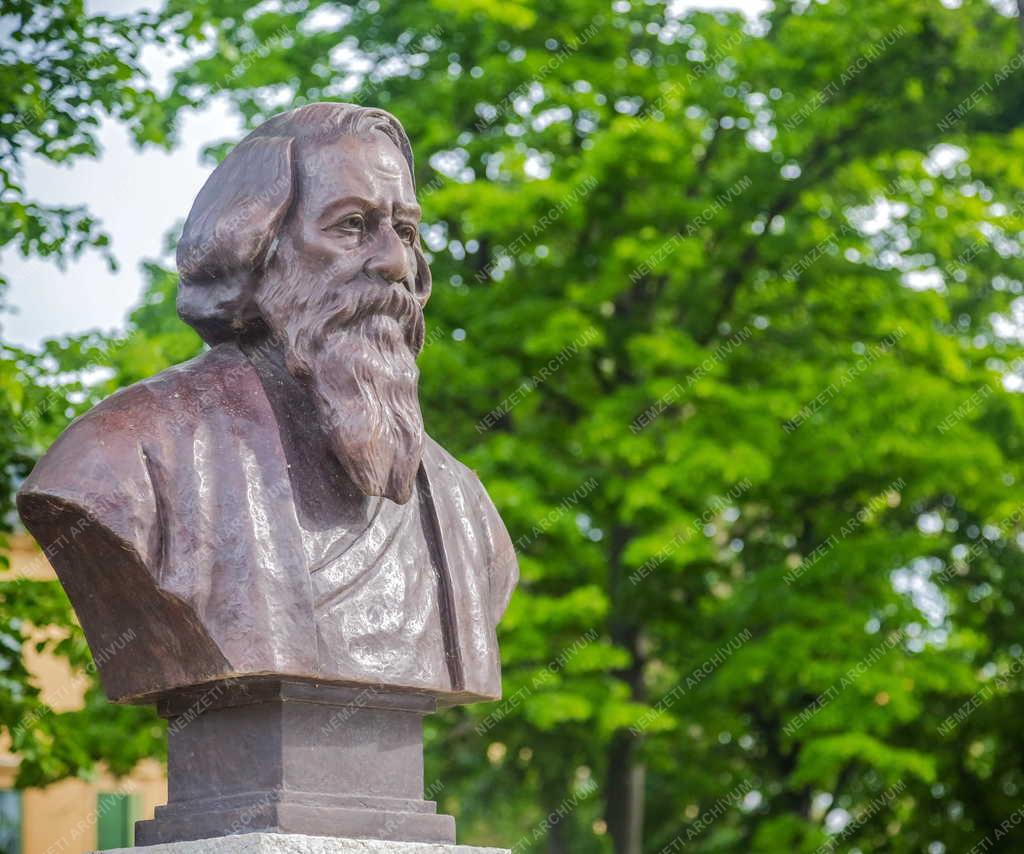 Balatonfüred - Rabindranáth Tagore szobra