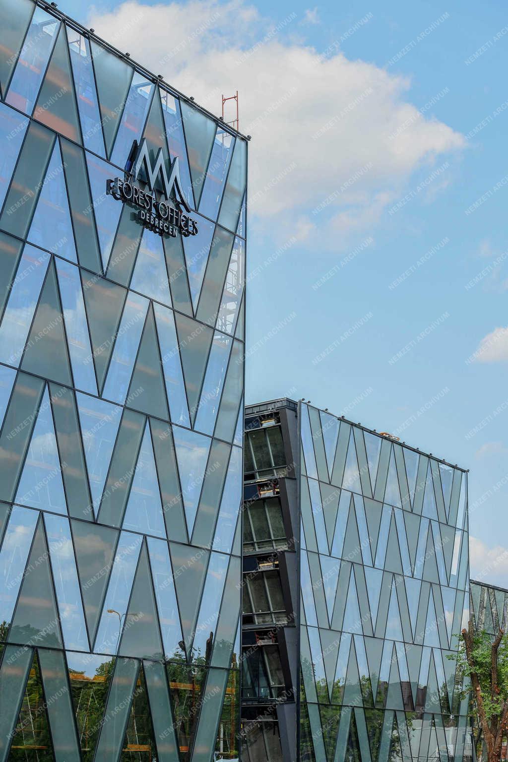 Építészet - Debrecen - Forest Offices 