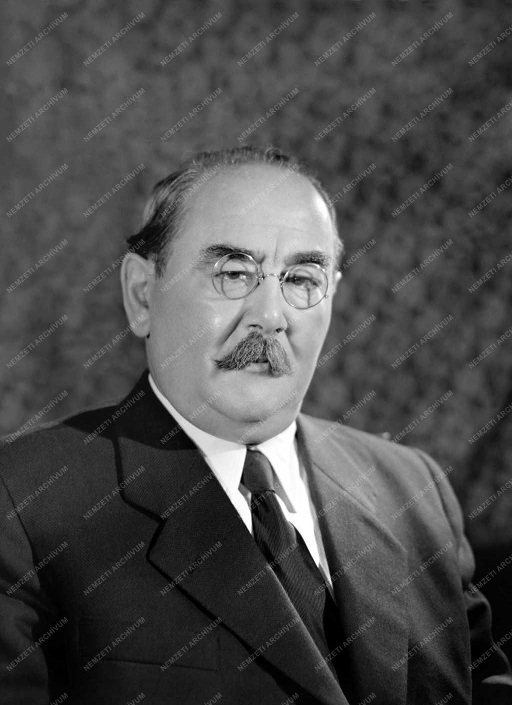 Belpolitika - Nagy Imre