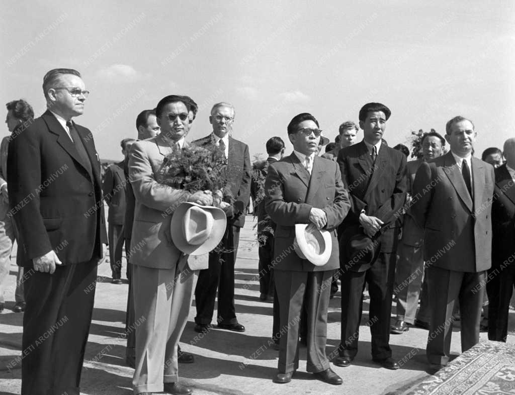 Külpolitika - Mongol kormány- és pártküldöttség Magyarországon