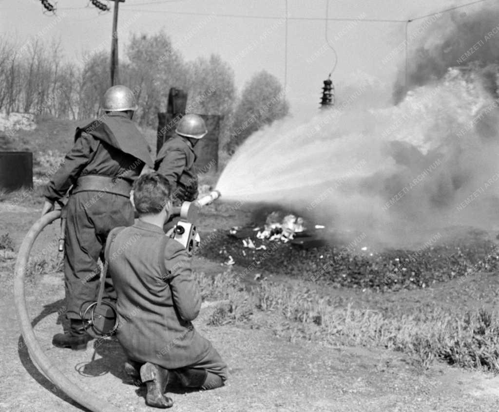 Katasztrófavédelem - Tűzoltási gyakorlat