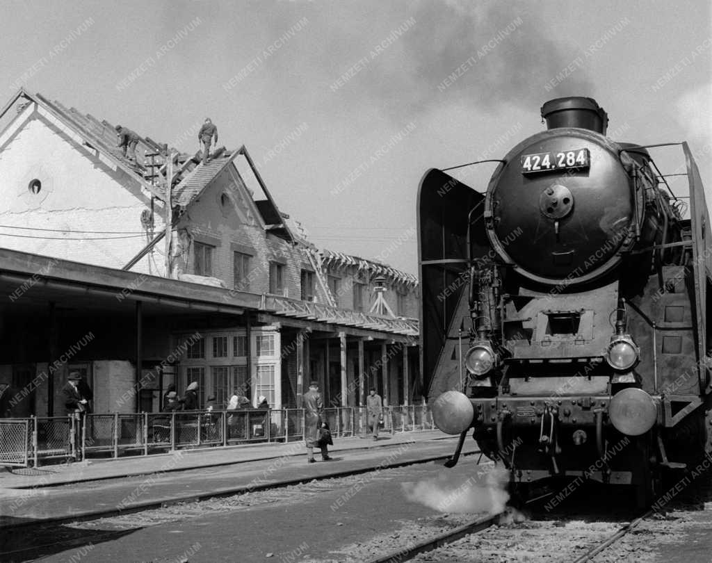 Építőipar - Vasútállomás felújítása