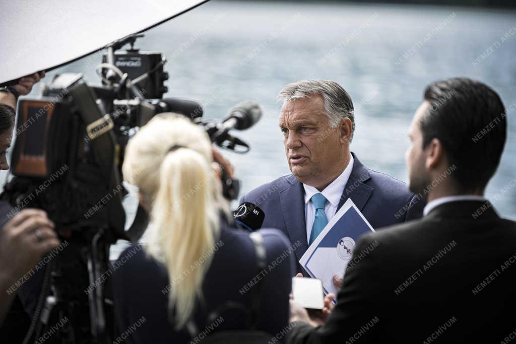 Orbán Viktor Bledben