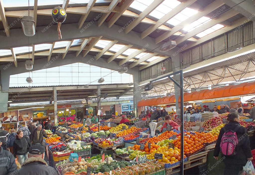 Kereskedelem - Budapest - Bosnyák téri Vásárcsarnok