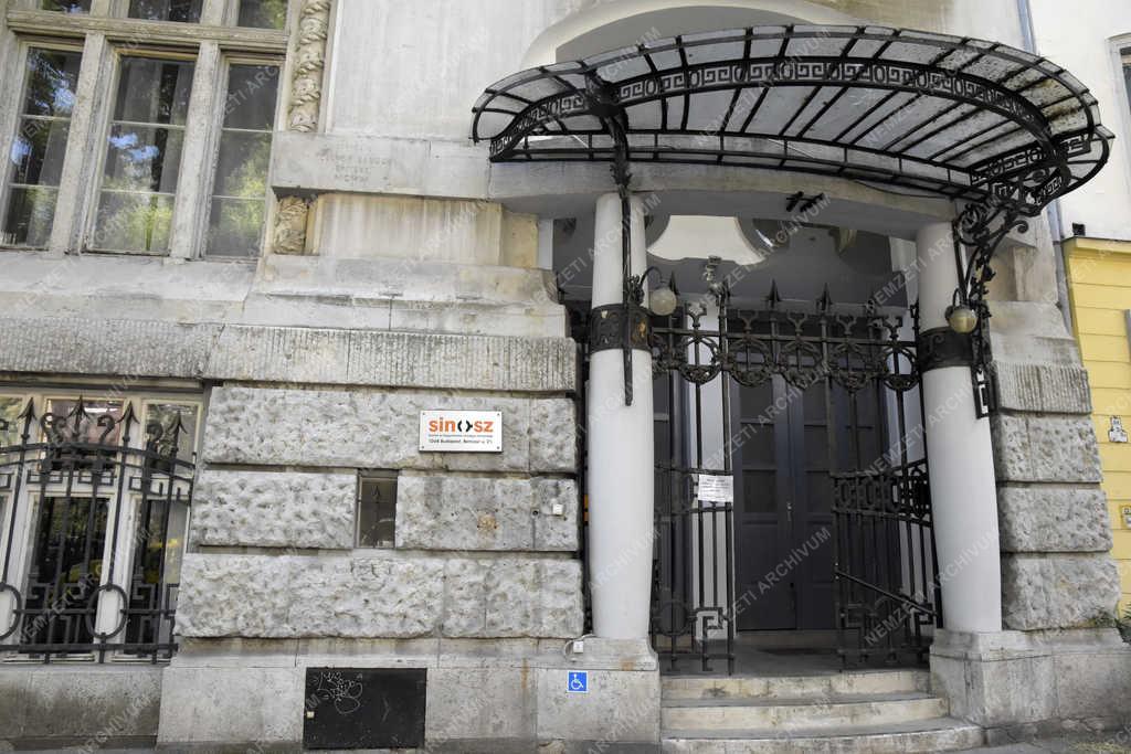 Épületfotó - Budapest  - SINOSZ épülete a Benczúr utcában