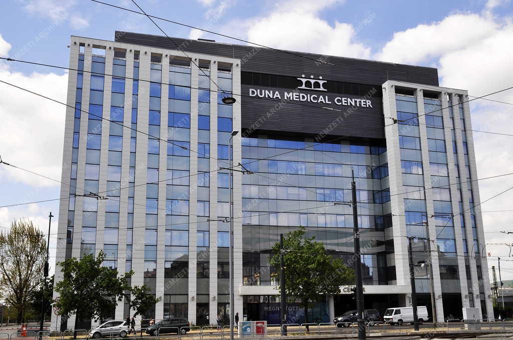 Egészségügy - Megnyitott a Duna Medical Center magánkórház a Duna-parton