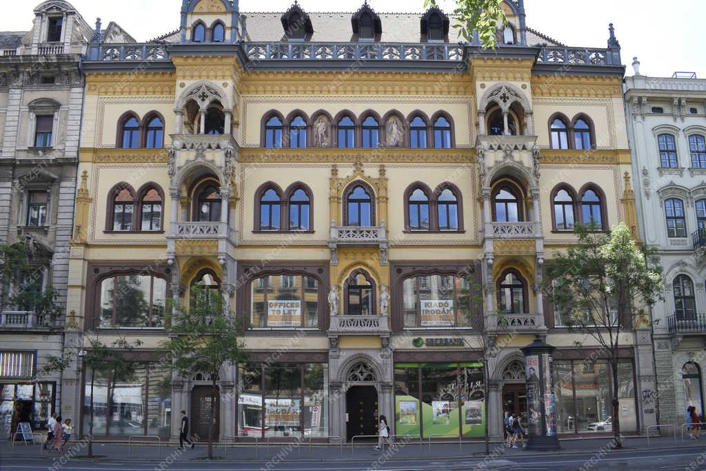 Városkép - Budapest - Sperbank épülete