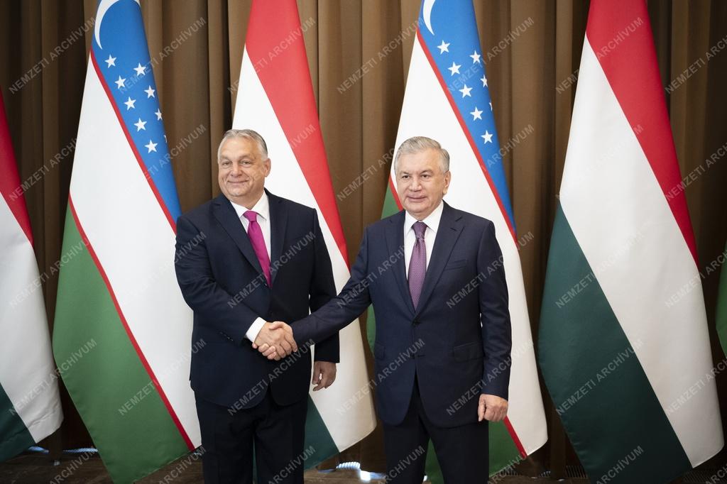Orbán Viktor Üzbegisztán elnökével tárgyalt