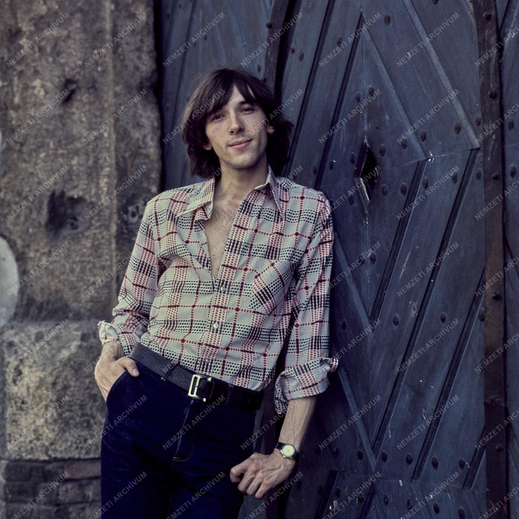 Kultúra - Gálffi László színművész