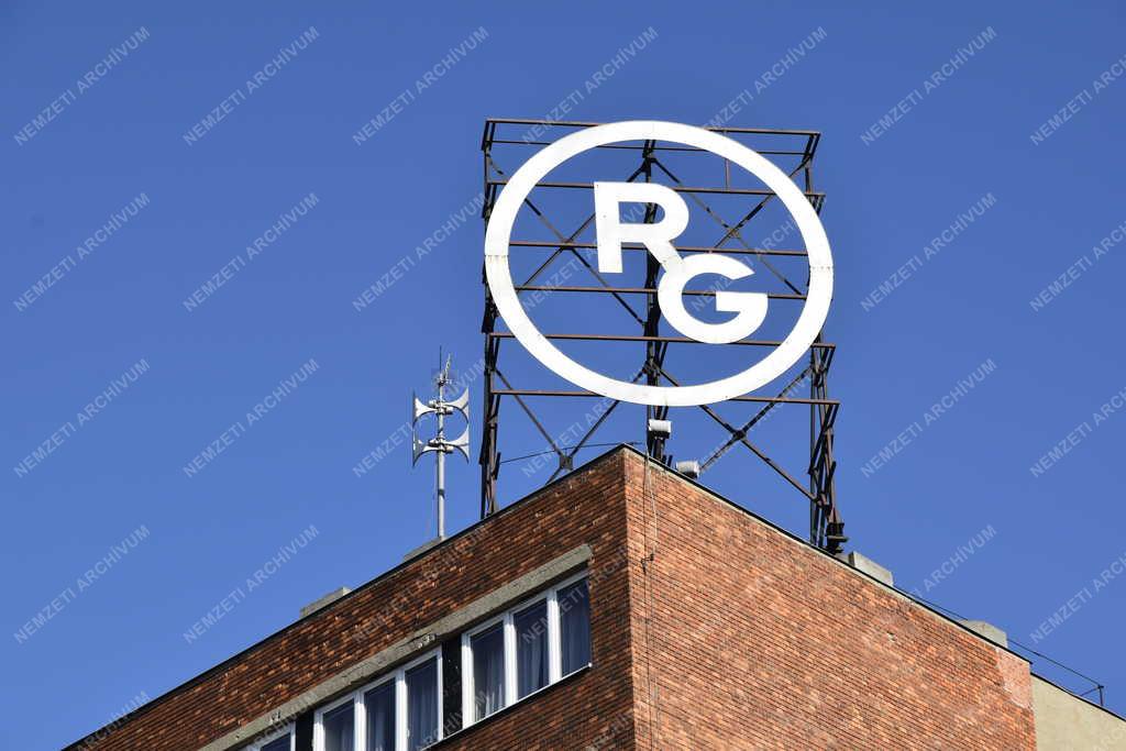 Ipar - Ricter Gedeon Gyógyszergyár