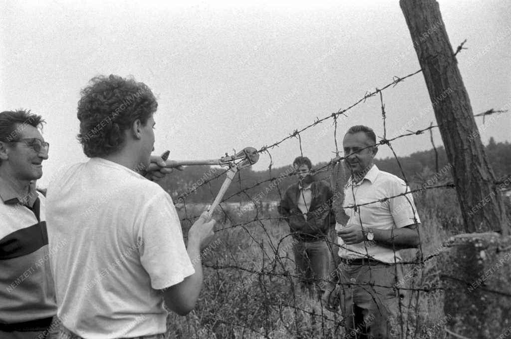 Páneurópai Piknik - A szögesdrót kerítés