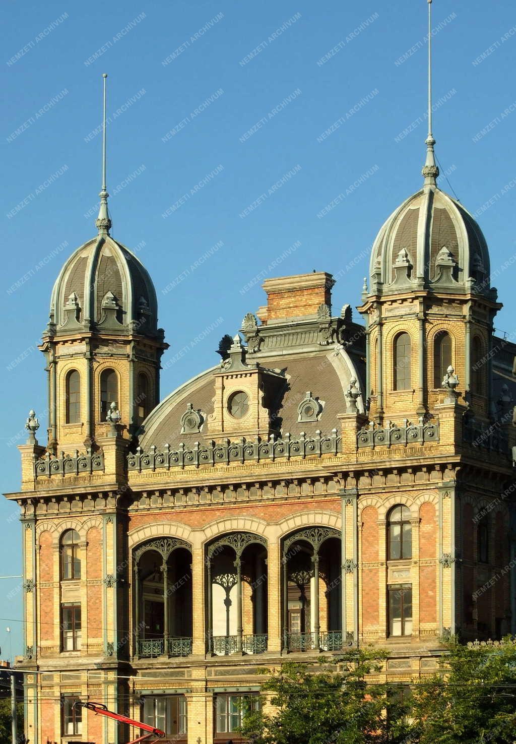 Budapest - Épület - Nyugati pályaudvar