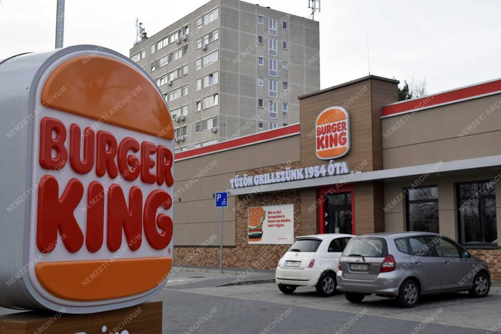 Vendéglátás - Budapest - Új Burger King nyílt Zuglóban