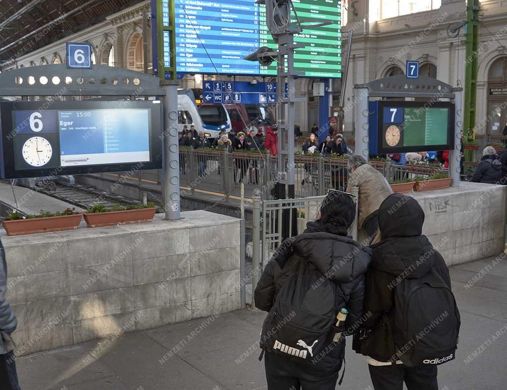 Közlekedés - Budapest - Keleti pályaudvar