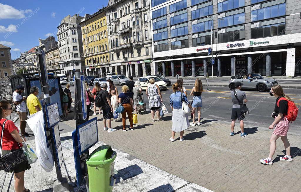 Településfejlesztés - Budapest - Megújul a Blaha Lujza tér