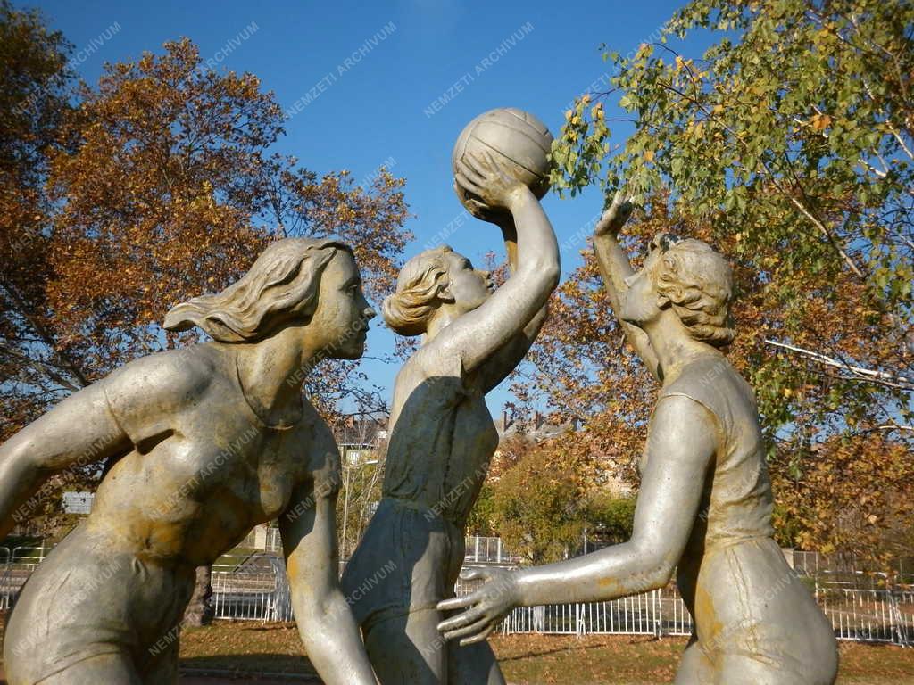 Budapest - Puskás Ferenc Stadion - Szoborpark